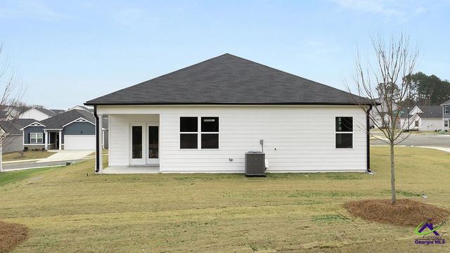 1123 Adirondac Way, Bonaire, GA 31005