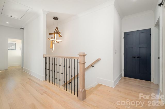 439 Melbourne Court, Charlotte, NC 28209