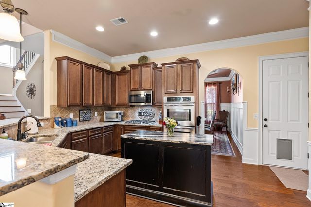 2 Sheldrake Place, Simpsonville, SC 29681