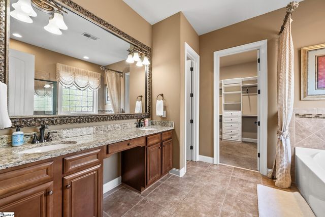 2 Sheldrake Place, Simpsonville, SC 29681