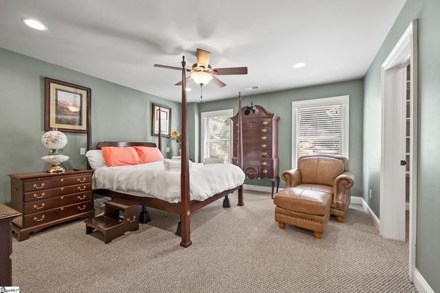2 Sheldrake Place, Simpsonville, SC 29681