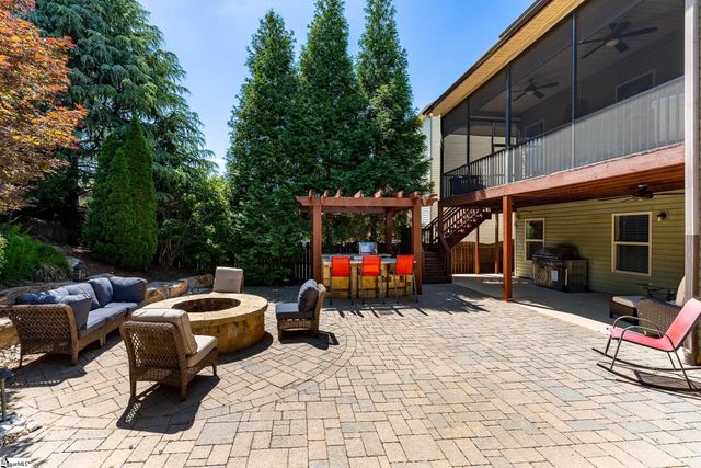 2 Sheldrake Place, Simpsonville, SC 29681