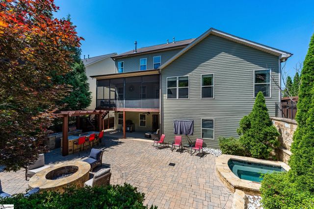 2 Sheldrake Place, Simpsonville, SC 29681