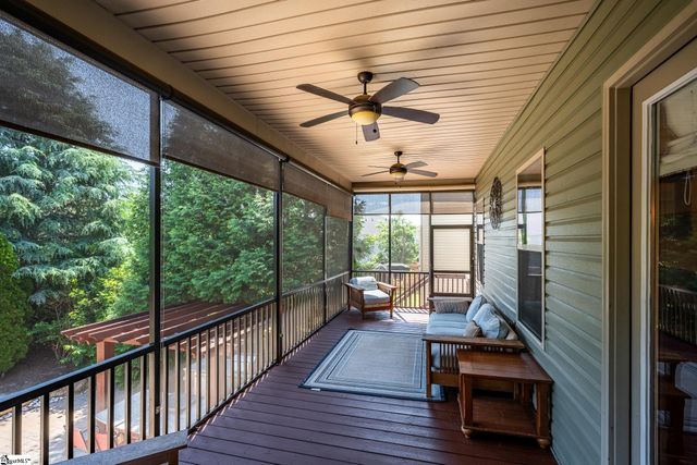 2 Sheldrake Place, Simpsonville, SC 29681