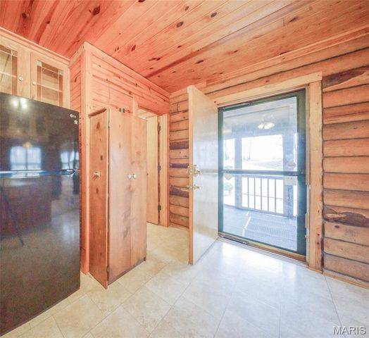 845 County Road 2470, Salem, MO 65560