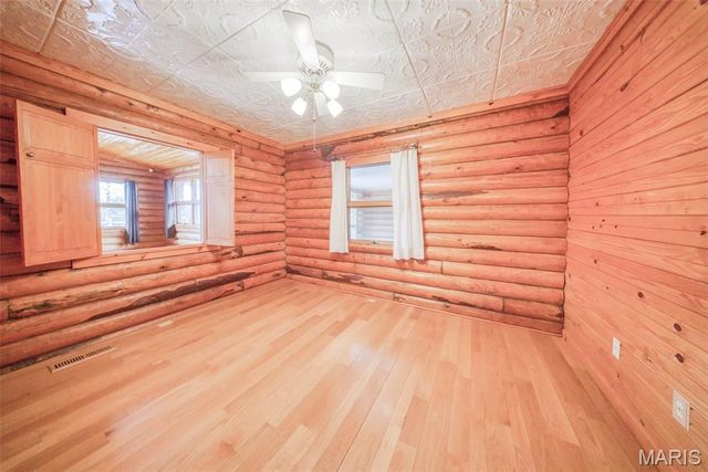 845 County Road 2470, Salem, MO 65560