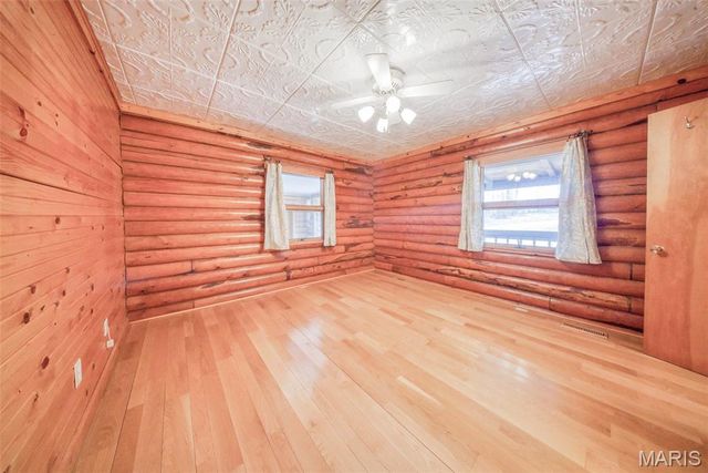 845 County Road 2470, Salem, MO 65560