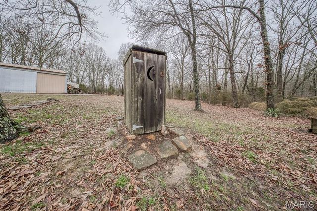 845 County Road 2470, Salem, MO 65560