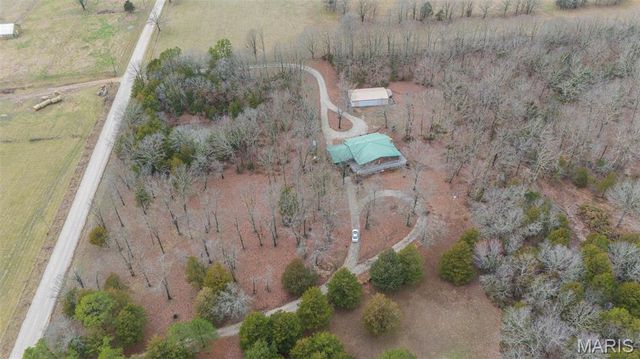 845 County Road 2470, Salem, MO 65560