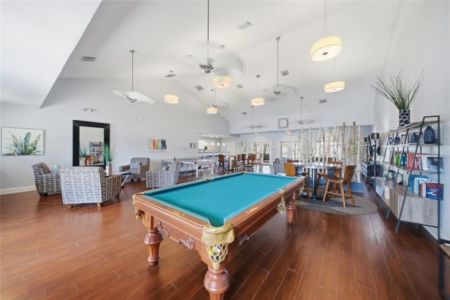 220 POMPANO DRIVE SE D, St Petersburg, FL 33705