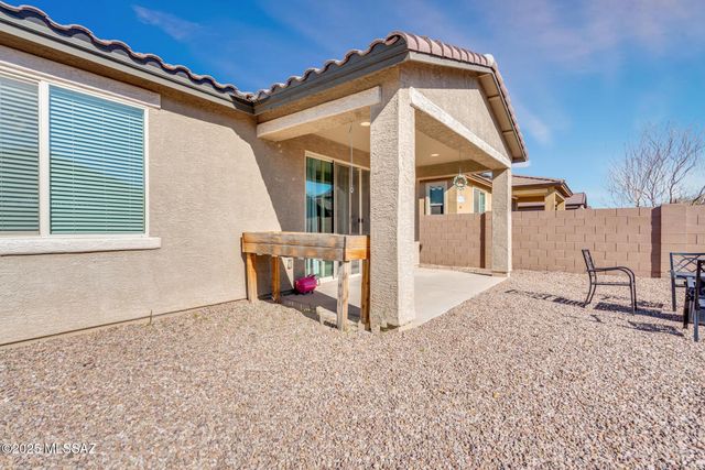 6556 E Via Arroyo Azul, Tucson, AZ 85756