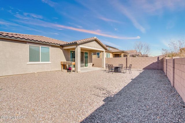 6556 E Via Arroyo Azul, Tucson, AZ 85756