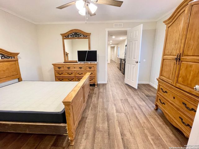 7970 1st, Somerset, TX 78069