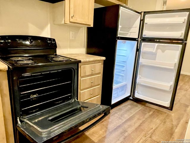 7970 1st, Somerset, TX 78069