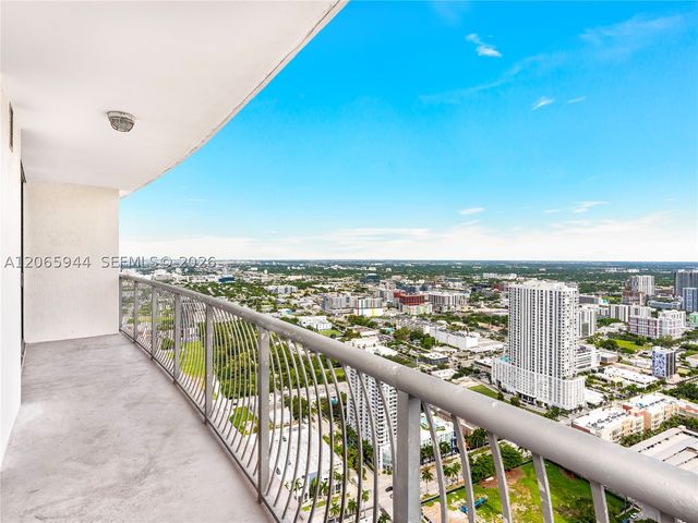 1750 N Bayshore Dr PH-5309, Miami, FL 33132