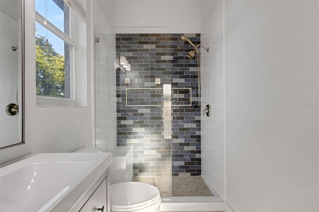 11011 HYACINTH PLACE, Lakewood Ranch, FL 34202