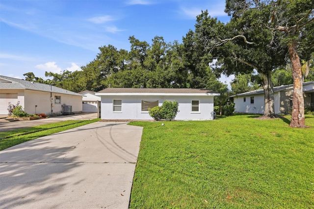4620 VIOLET AVENUE, Sarasota, FL 34233