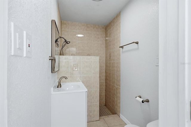 4620 VIOLET AVENUE, Sarasota, FL 34233
