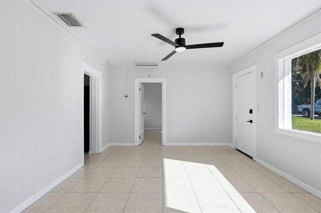 4620 VIOLET AVENUE, Sarasota, FL 34233