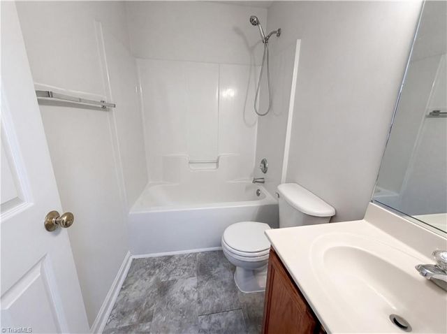 1807 Antler Court, Greensboro, NC 27406