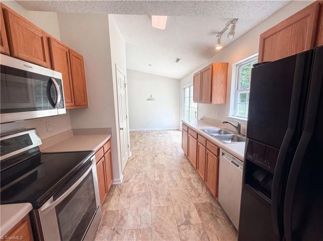 1807 Antler Court, Greensboro, NC 27406