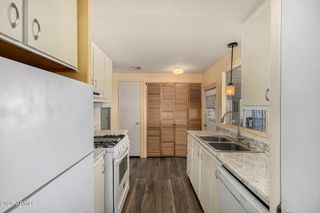 16812 N 2ND Lane 246, Phoenix, AZ 85023