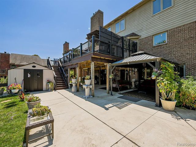 13340 Andover Drive, Plymouth, MI 48170