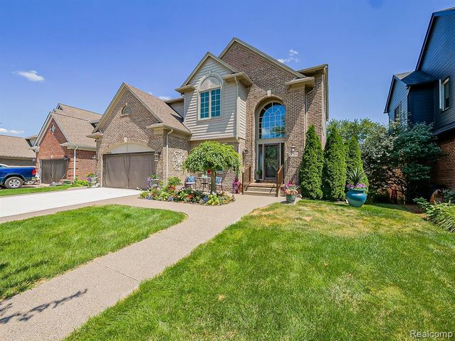 13340 Andover Drive, Plymouth, MI 48170