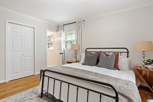 2369 HACKBERRY LANE, Birmingham, AL 35226