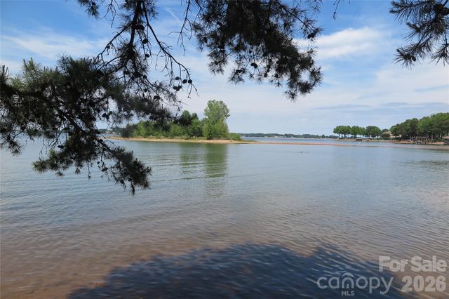 2844 Morris Lane, Denver, NC 28037