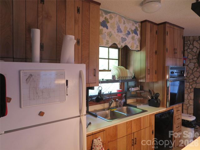 2844 Morris Lane, Denver, NC 28037