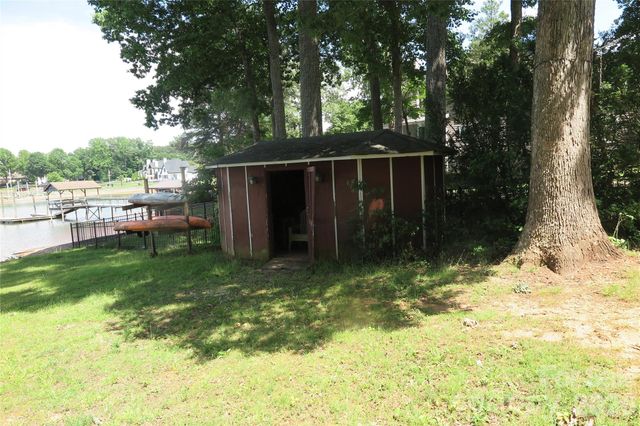 2844 Morris Lane, Denver, NC 28037