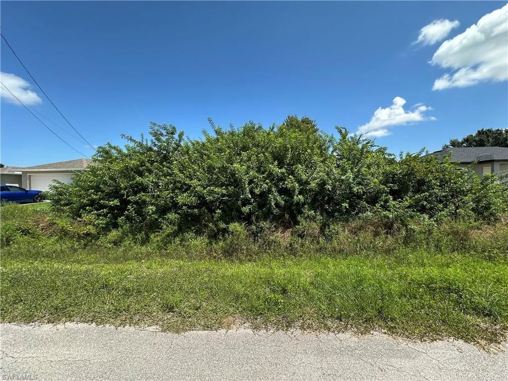 4204 SW 18th ST, LEHIGH ACRES, FL 33976 — exterior