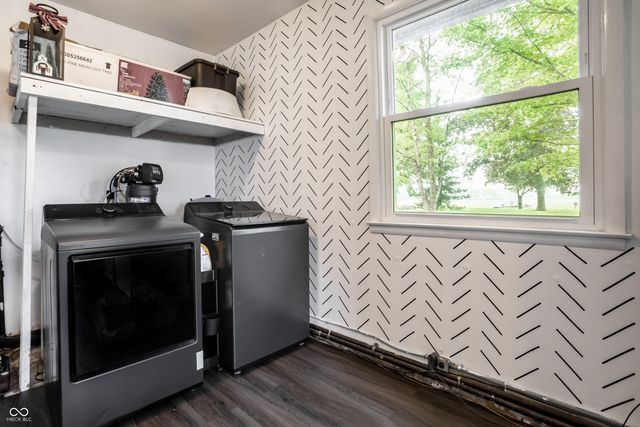 129 W Hickory Drive, Greenfield, IN 46140