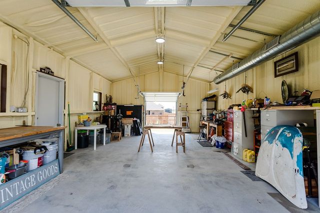 2069 Meadowbrook Lane, Josephine, TX 75173