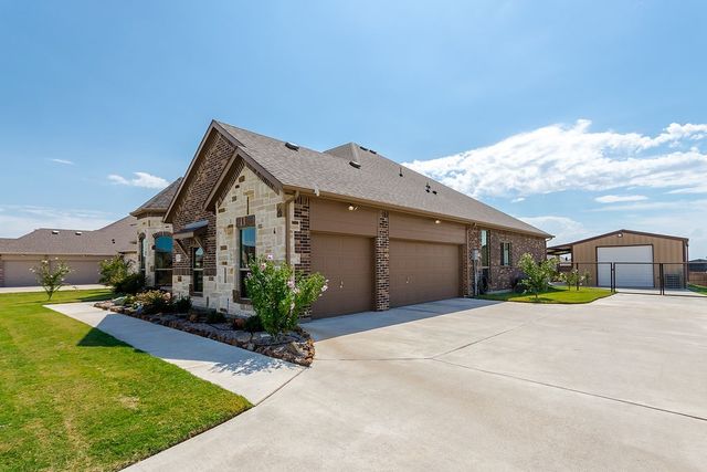 2069 Meadowbrook Lane, Josephine, TX 75173