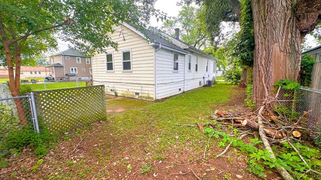 2030 170th Street, Hazel Crest, IL 60429