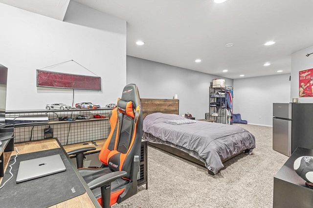 268 FORT DRIVE, Neenah, WI 54956