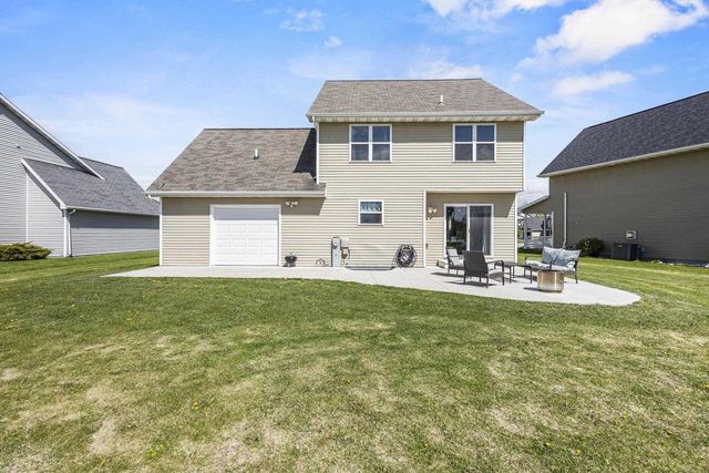 268 FORT DRIVE, Neenah, WI 54956