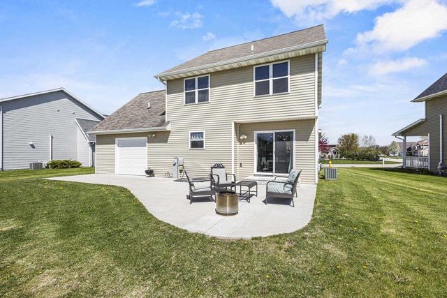 268 FORT DRIVE, Neenah, WI 54956