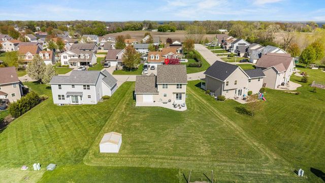 268 FORT DRIVE, Neenah, WI 54956