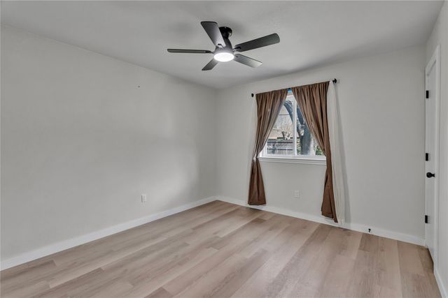 524 NW Ann Lois Lane, Burleson, TX 76028