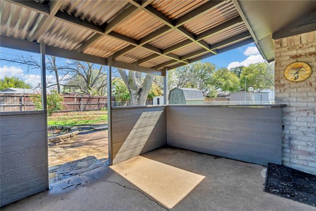 524 NW Ann Lois Lane, Burleson, TX 76028