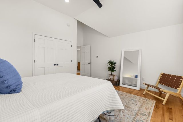 26 Moffat Street, Portsmouth, NH 03801