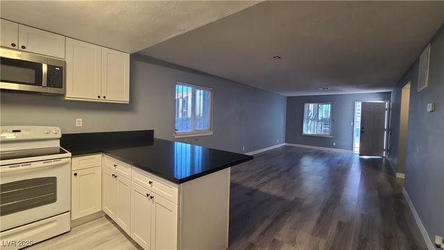 4743 SAND CREEK Avenue A, Las Vegas, NV 89103