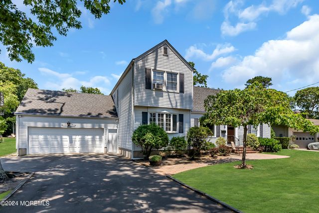 295 Jerome Avenue, Oakhurst, NJ 07755