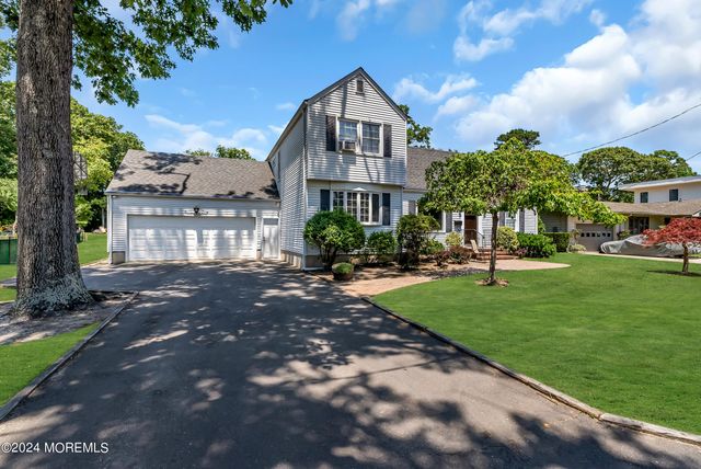 295 Jerome Avenue, Oakhurst, NJ 07755