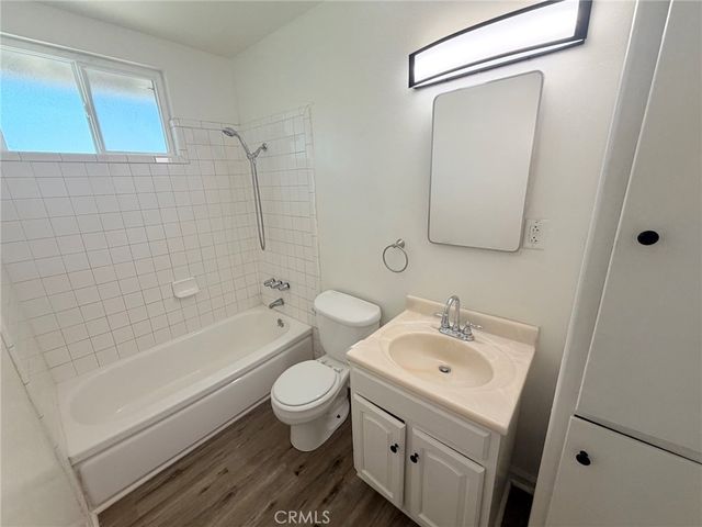 316 N San Gabriel Avenue D, Azusa, CA 91702