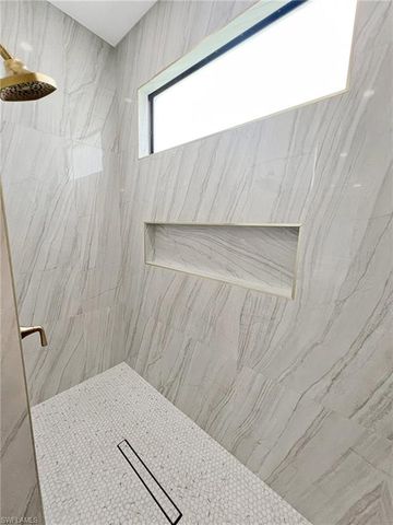 1031 Apple AVE, Lehigh Acres, FL 33971