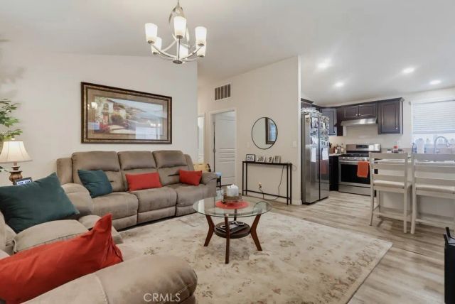 1245 W Cienega 26, San Dimas, CA 91773